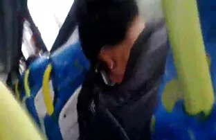 XXX همکلاسی مشاعره خود را نشان عکسهای سکسی دختر پسر داد