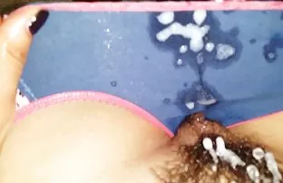 XXX با غذا بازی نکنید! عکسهای سکسی دختر و پسر