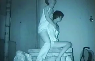 XXX مشت سخت و بازی با دیلدو در عکس دختر پسر سکسی مطب پزشک