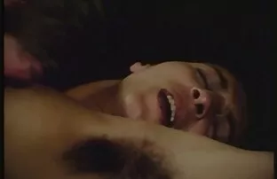 XXX منشی روی تصاویرسکسی چندنفره خروس رئیس پرید